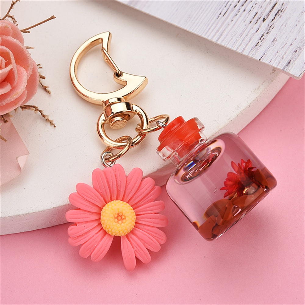 Fashion Wish Bottle Keychain Sweet Daisy Pendant Keyrings For Women Bag ...