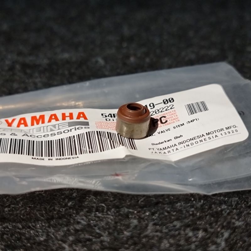 [1PC] Yamaha Genuine Valve Seal 54PE211900 (Aerox/Nmax/M3/MSi115