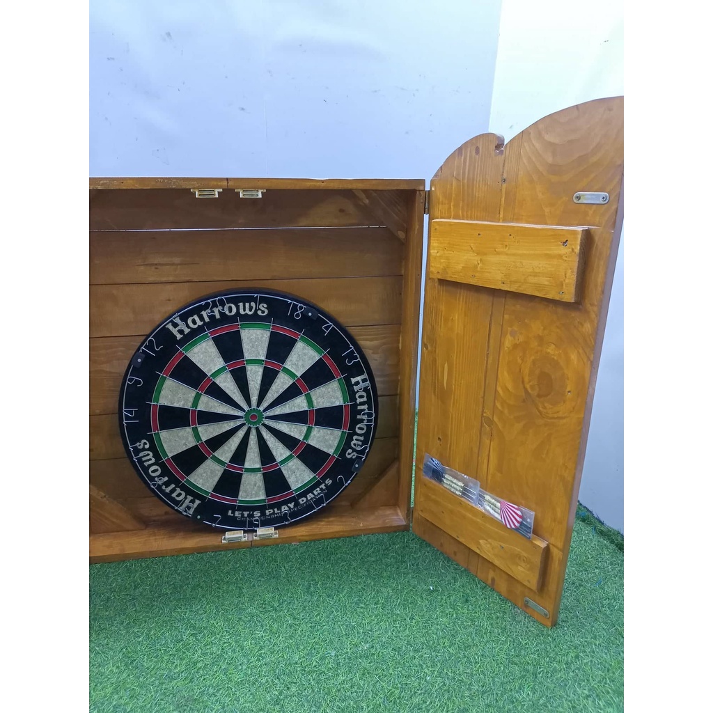 Dart Board Cabinet Set With Dartboard Harrows Pin And Scoreboard