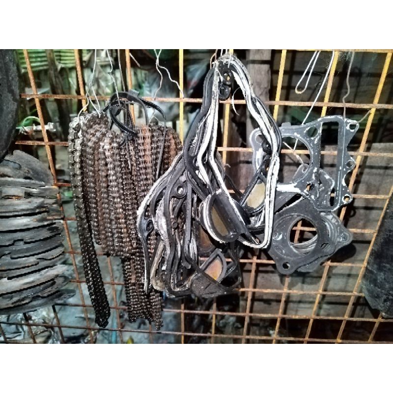 cylinder gasket for Skydrive 125 (2ND HAND) Shopee Philippines