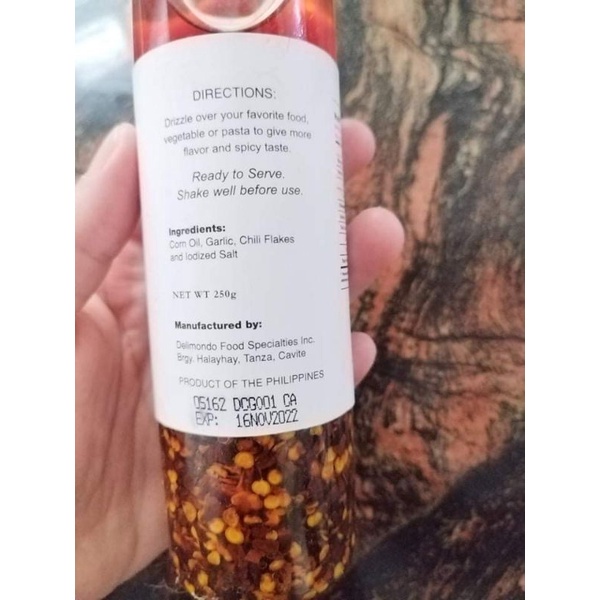 chili garlic oil Delimondo chili and Garlic Drizzling oil (250grams