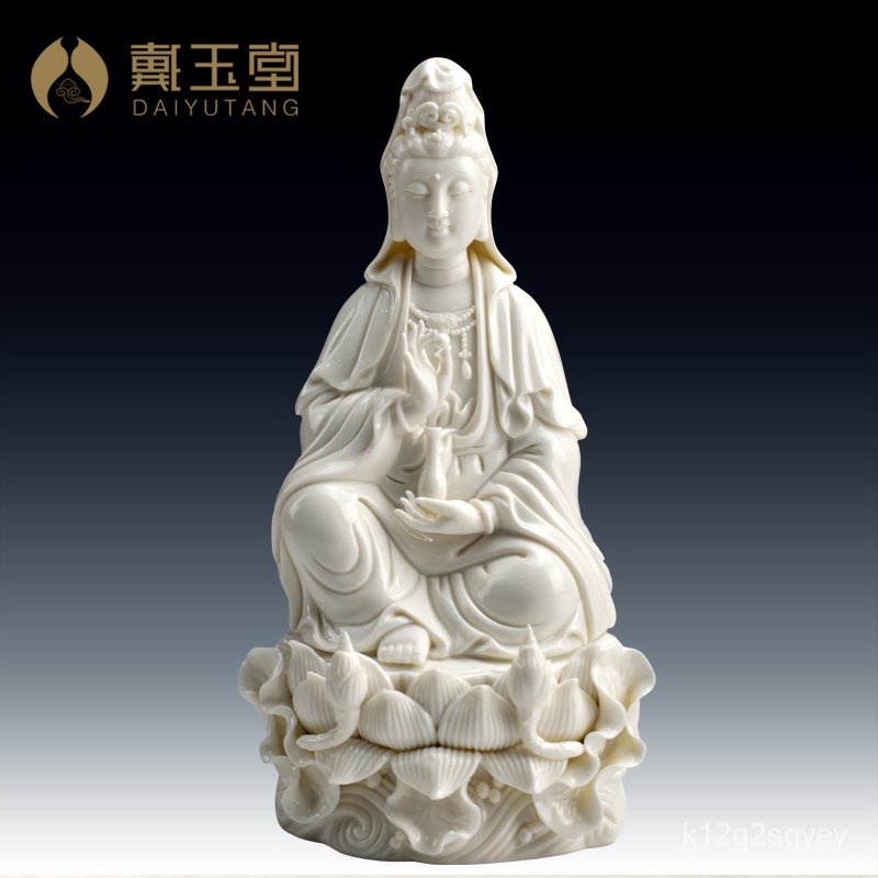 Buddha statue of Guanyin Bodhisattva is dedicated to the white ...