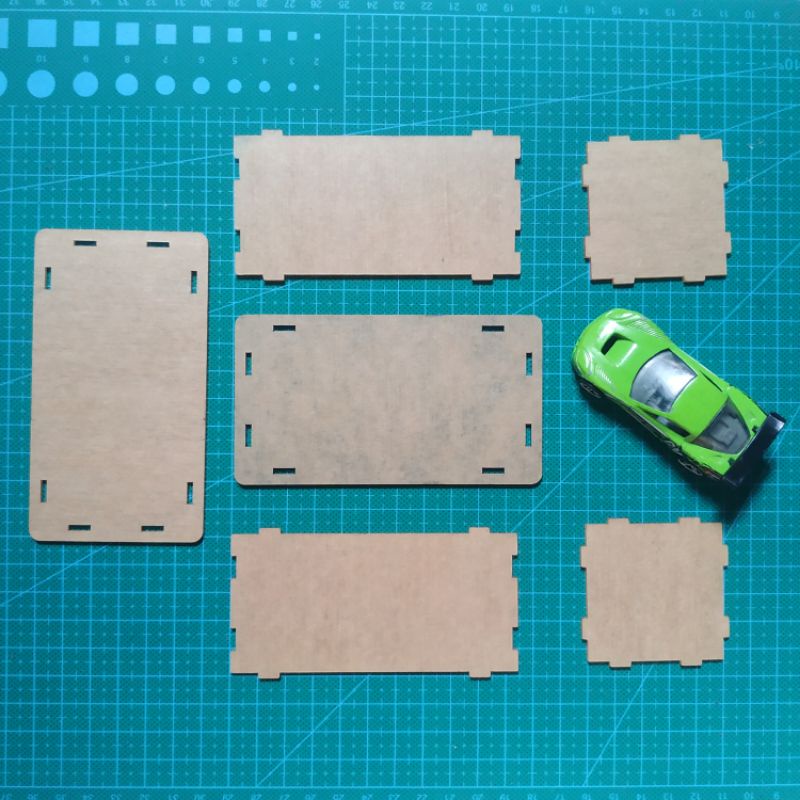 Acrylic Hotwheels Box knock down Unloading Installation Shopee