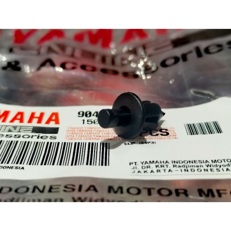 Rivet Clips Yamaha Aerox / Nmax v1 v2 (OEM RIVET) REPLACEMENT | Shopee ...
