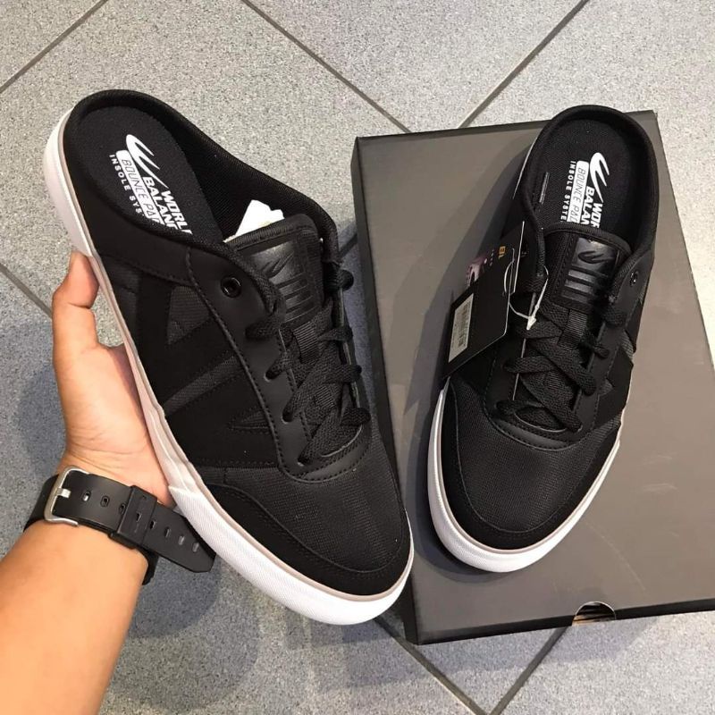 Slip on world balance clearance
