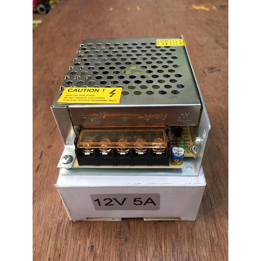 12V 5A Power Supply Adapter 60W Switch Power 円やか Supply