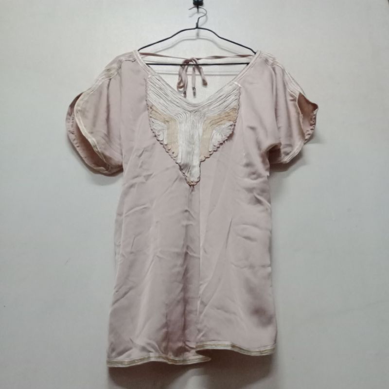 Smart Elegance – Silk-Touch Striped Long-Sleeve Blouse Pink main image 0