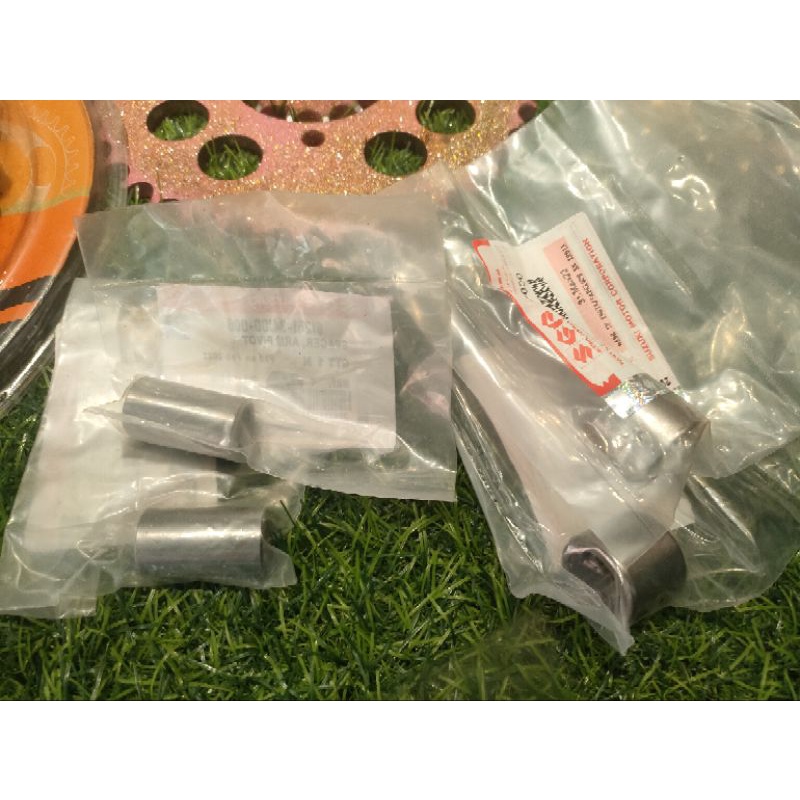 SWING ARM BUSHING BEARING GIXXER Shopee Philippines