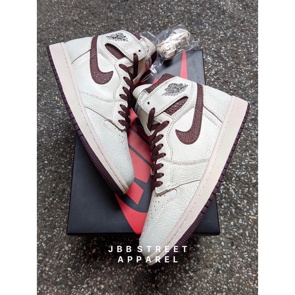 Mens maroon outlet jordans