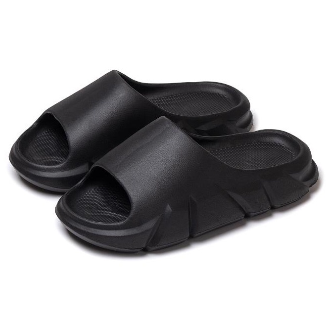 𝐂𝐋𝐎𝐒𝐒.𝐏𝐇 New Arrival Fashionable Slippers For Men And Women | Shopee ...
