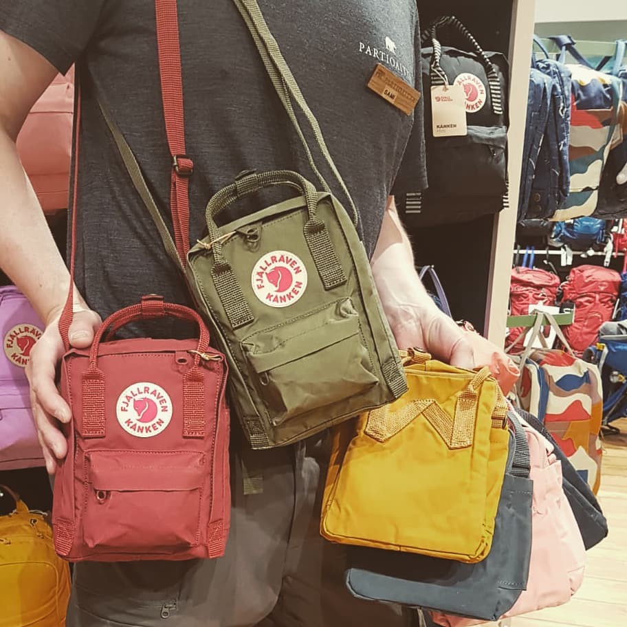 Fjallraven sling online bag