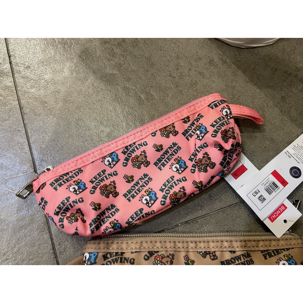 Bench/ Multi Purpose Pouch Line Friends (1) | Shopee Philippines