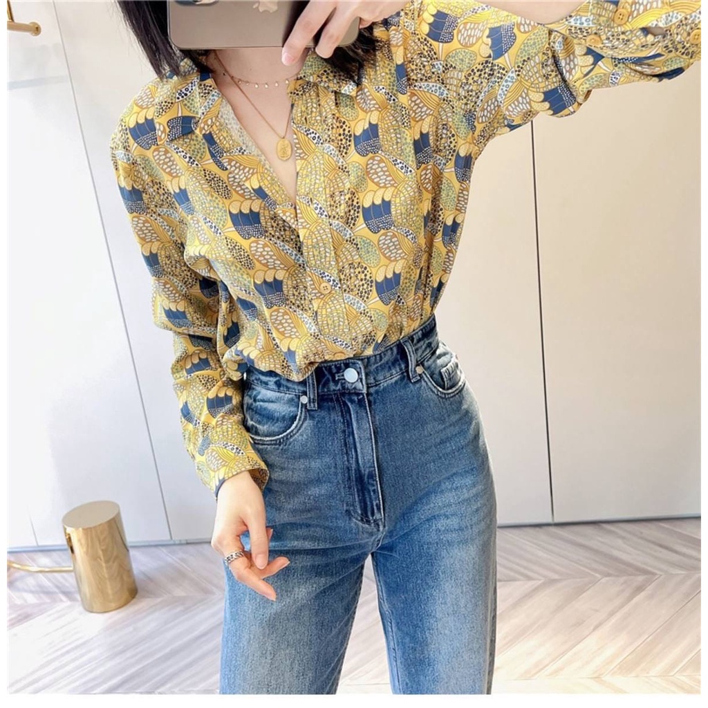 Genuine surplus women's shirts with super beautiful and flattering ...