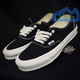 Vans womens shoes price hot sale philippines