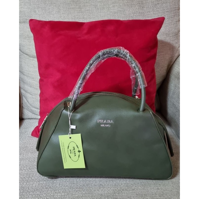 Prada*7A Quality Bag, limited edition. Shopee Philippines