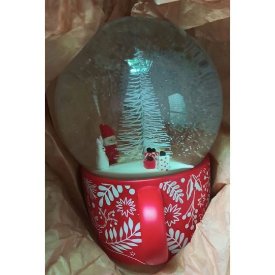 2018 Starbucks Snowball snow globe 12 oz red holiday Christmas mug with ...