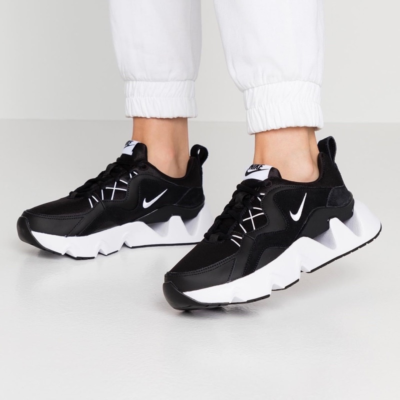 Nike ryz 365 online femme noir