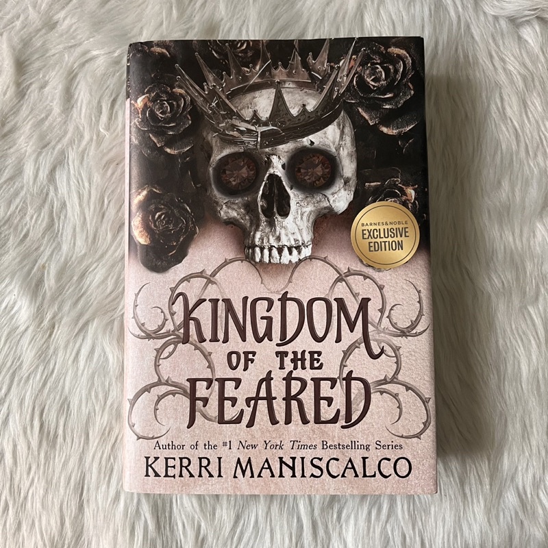 Kingdom of The Feared Kerri Maniscalco Barnes and Noble Exclusive ...