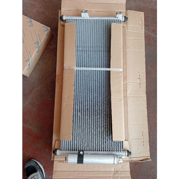 Condenser Nissan Sentra / Grandeur / Gx / Exalta (2004 Up) Shopee