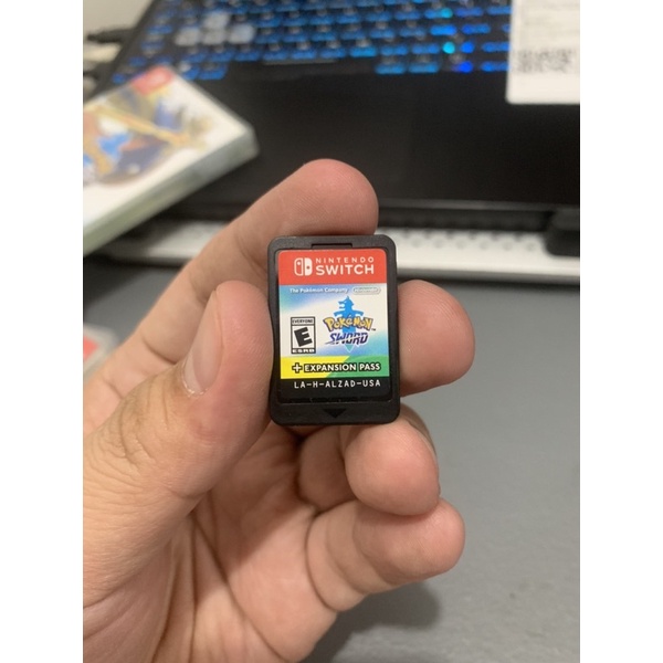 Pokemon sword and sales shield cartridge