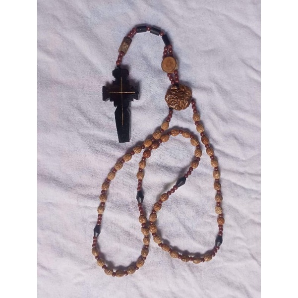 Rosary bunga ng sahing,sinag araw,pandakaki,dignum at gumamela selis ...