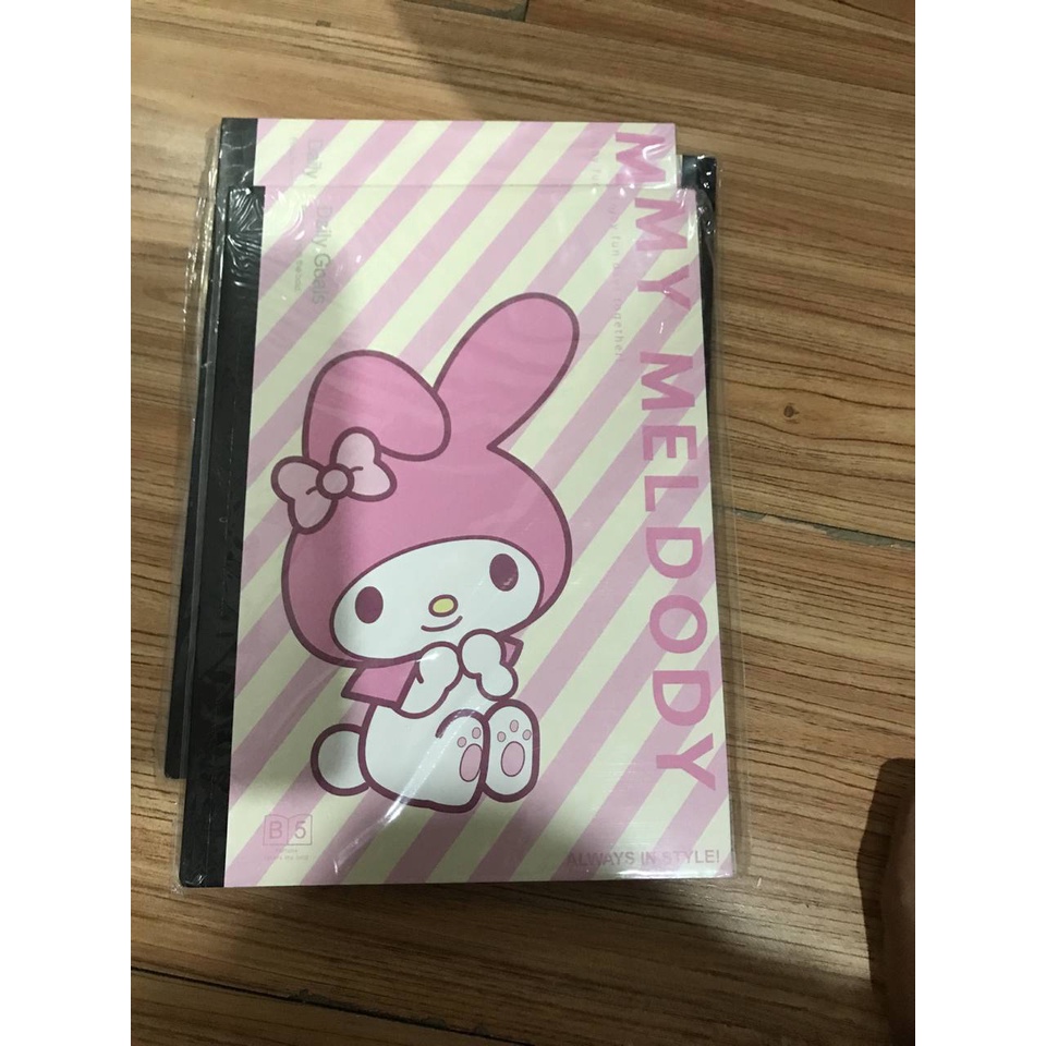 HelloKitty My Melody Kuromi Cute Design Thin Cartoon Notebooks Student ...