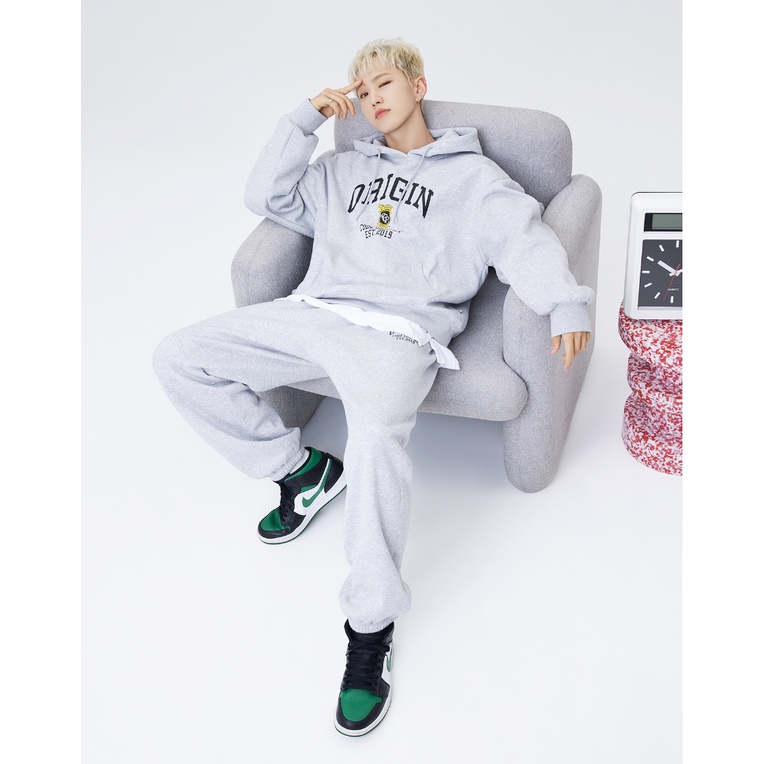 Hoshi x code:graphy shops hoodie and pants set