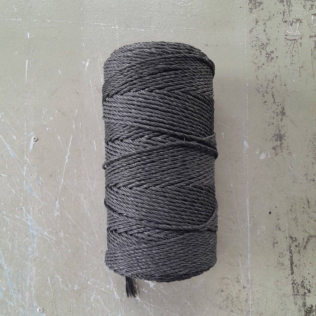 4PLY MACONDRAY BANANA TWINE FOR TRELLISES AND HOLDINGS (1 ROLL) 4 PLY ...