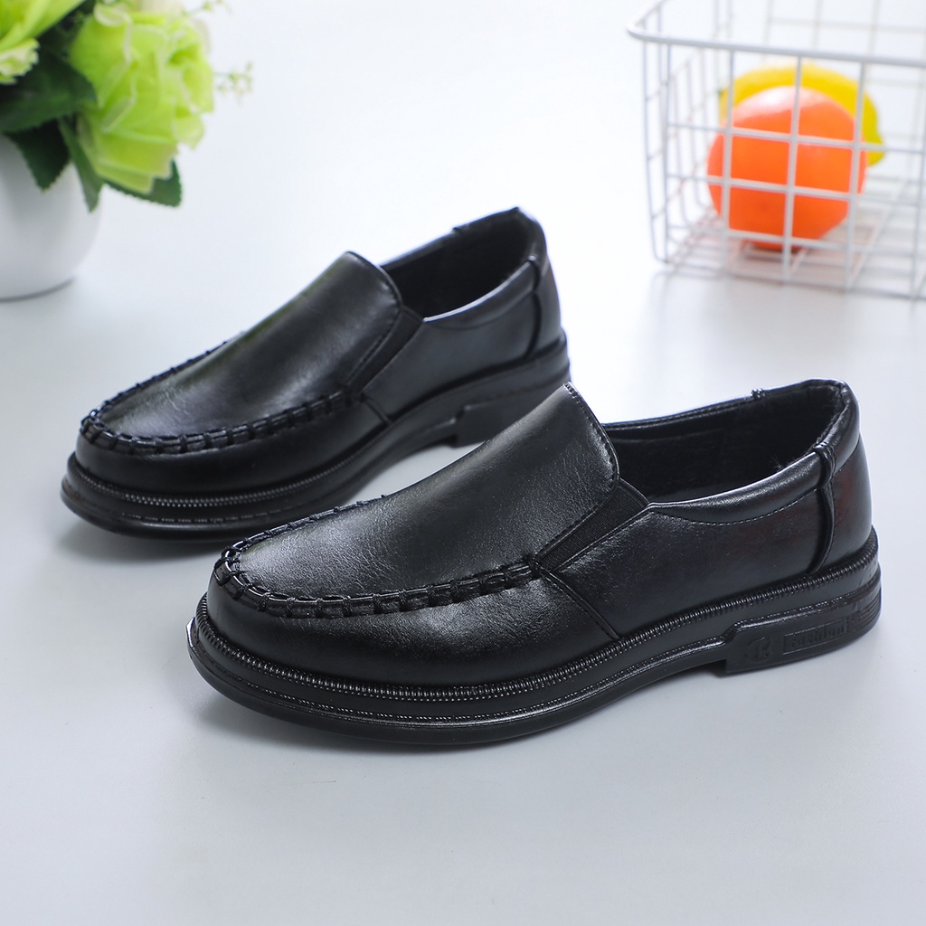 2023 Black shoes for kids boy Wear-resistant ultra-light sole leather ...