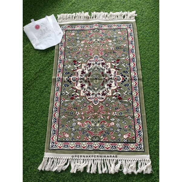 Original Medina Raudhah motif prayer mat | Shopee Philippines