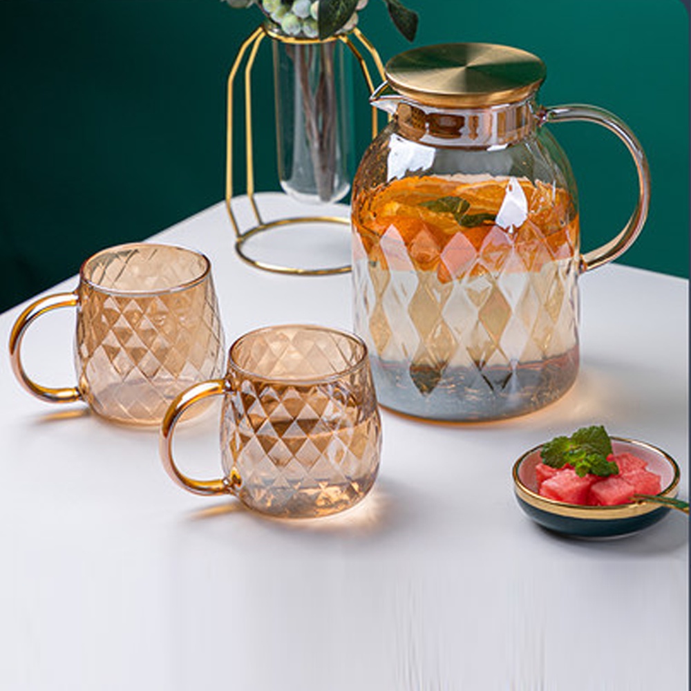 Gold Borosilicate Glass Hot Cold Water Tea Pitcher with Strainer Lid ...