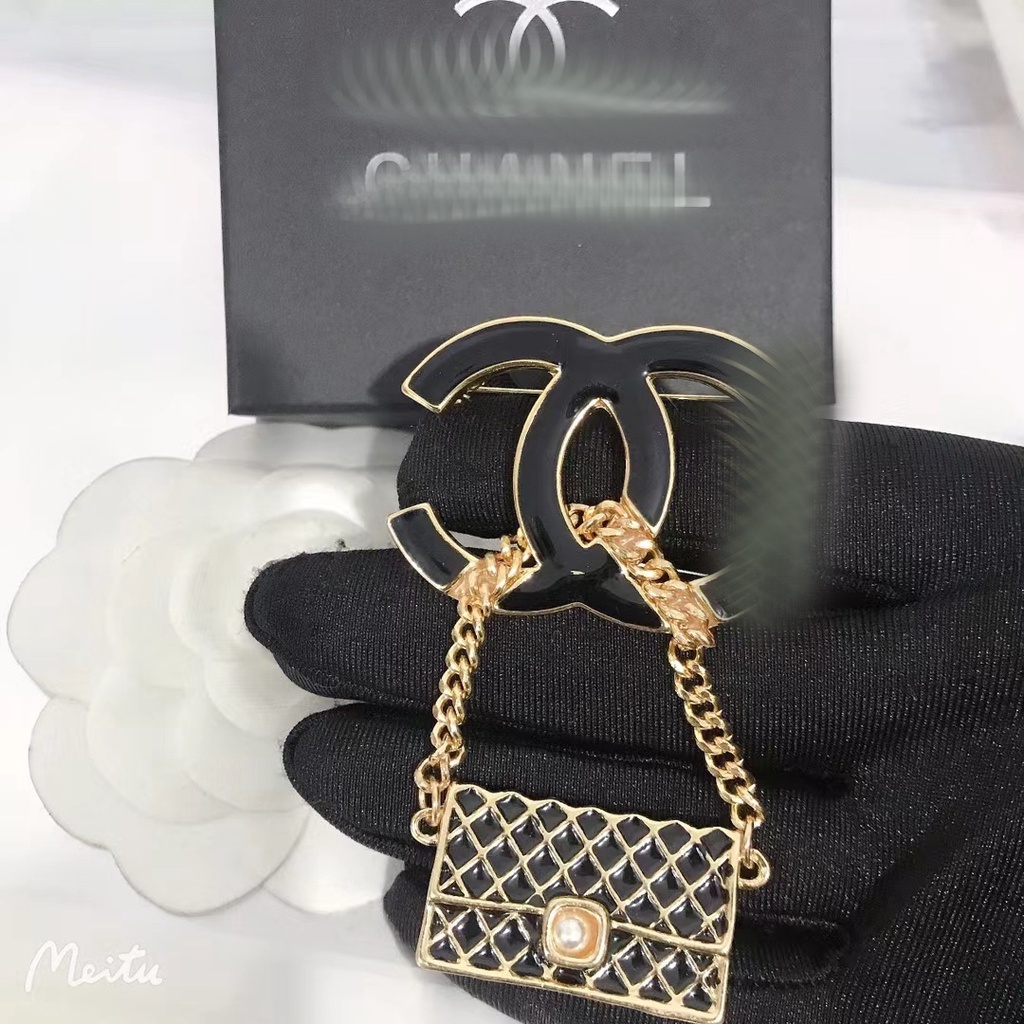 New women's fashion vintage brooch High quality original lapel pin ...