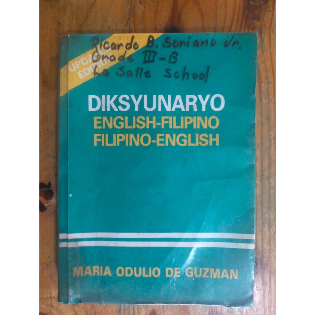 Diksyunaryo English Filipino Filipino English By Maria Odulio De Guzman Shopee Philippines 7975