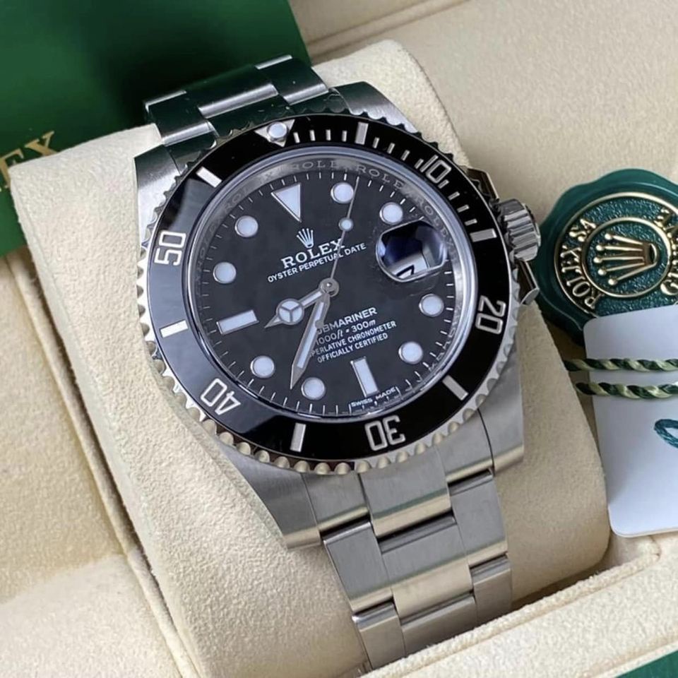 Rolex Submariner Date 40mm Yellow Gold Unisex watch Pawnable watches