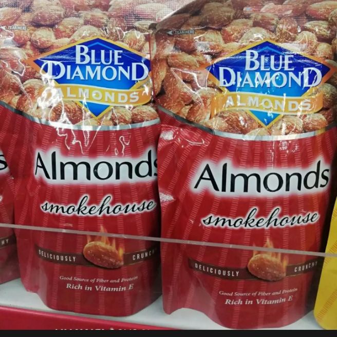 Blue Diamond Almonds, Almonds smokehouse,Good source of fiber an
