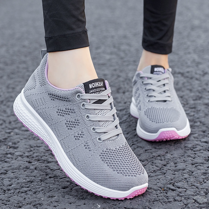 Korean Rubber Lightweight Shoes for Women Black Sneakers Low Cut ...