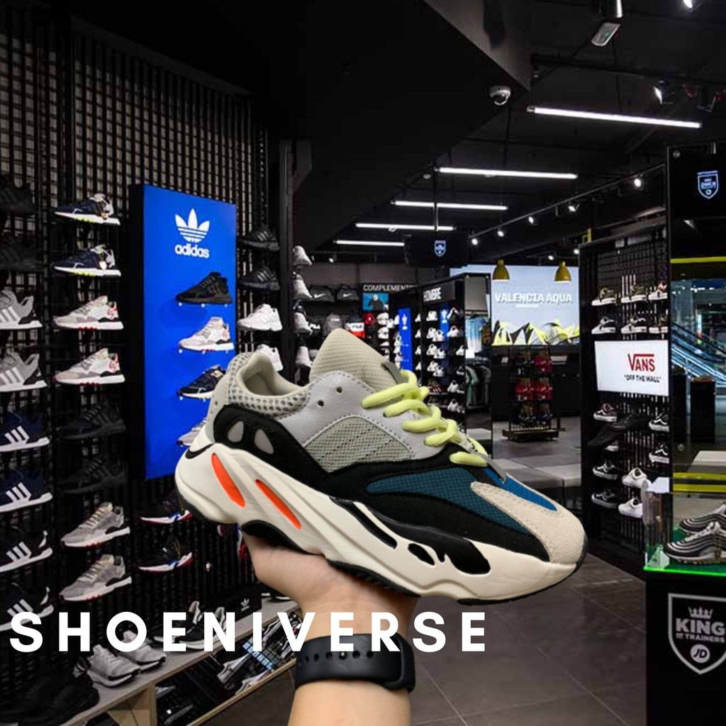 Yeezy clearance 700 shopee