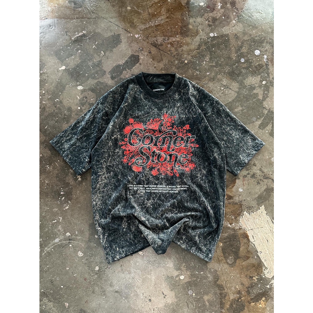 CORNERSTONE CLOTHING HEAVY COTTON BLACK ACID WASHED "FLOWERS" OVERSIZED