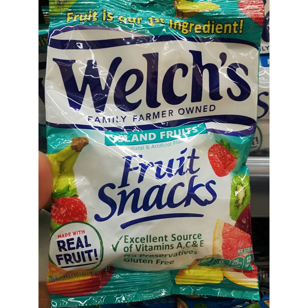 WELCH'S FRUIT SNACKS 5oz, made with real island fruits, excellent source of vitamins A,C & E