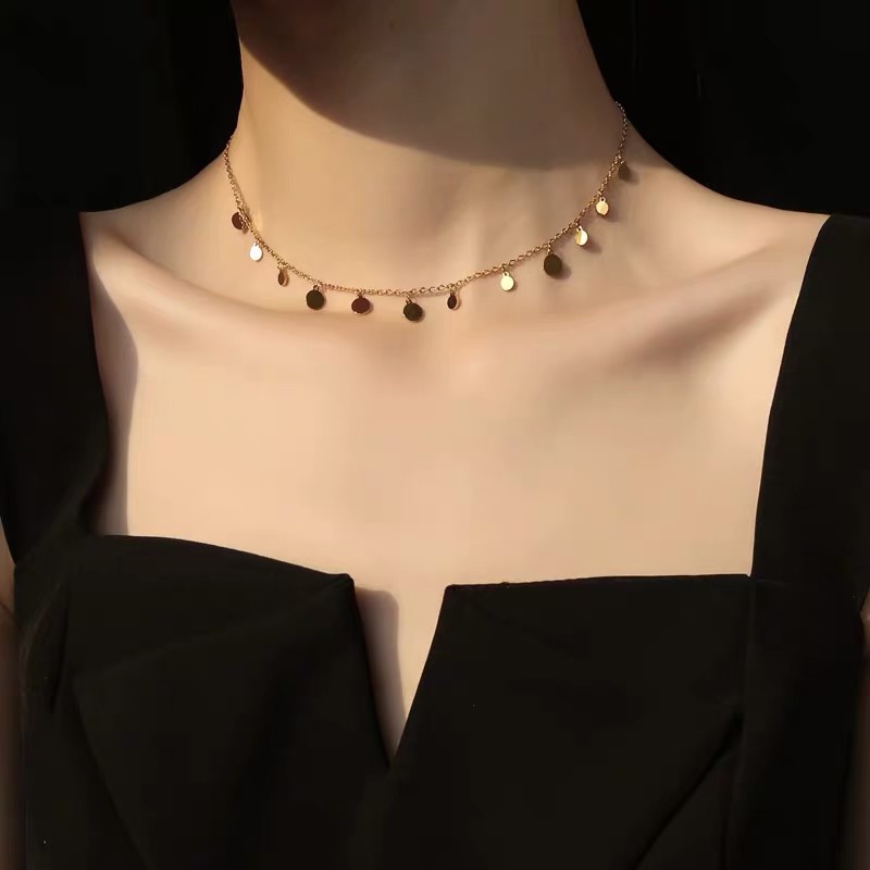 Double Pearl Butterfly Necklace Female Simple Light Luxury Temperament Trend Retro Jewelry Clavicle Chain Pendant