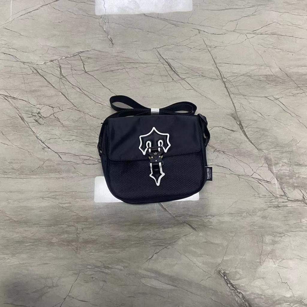 Trapstar Men's Shoulder Bag London Messenger Bag Men's Fashion UK Drill