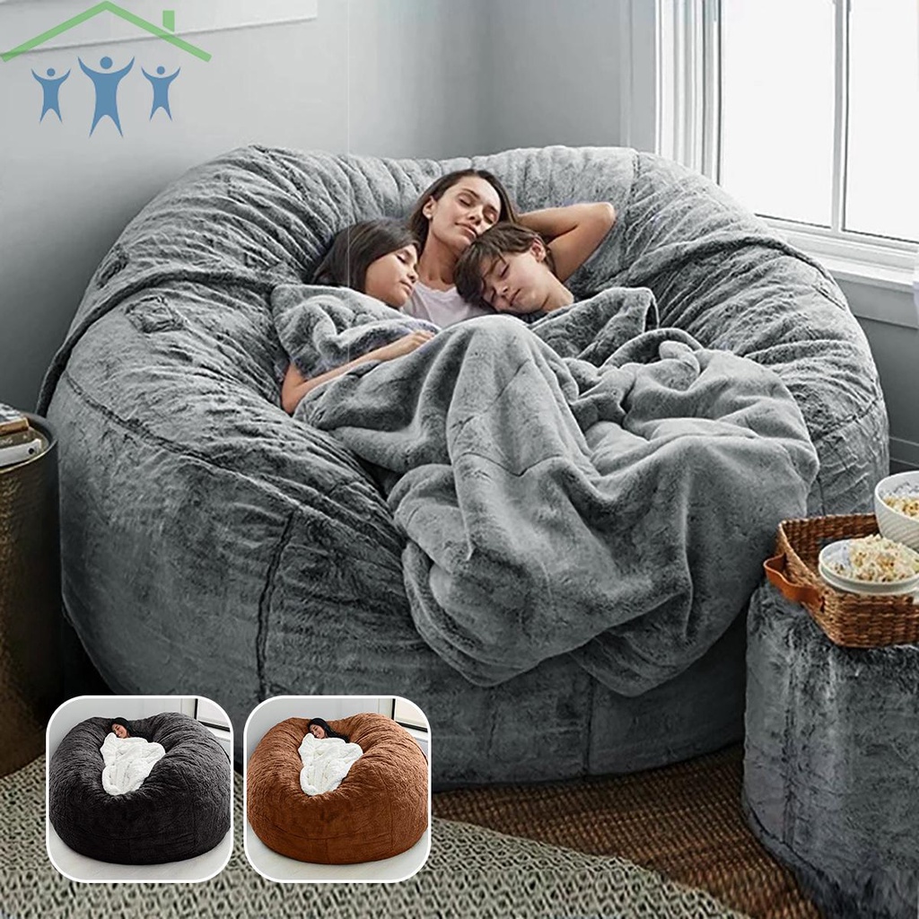 Bean bag chair without filling outlet