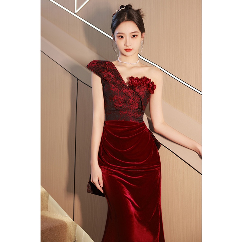 Premium Sense Wine Red Engagement Fishtail Temperament One Line Shoulder Evening Dress