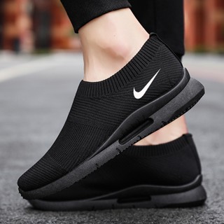 Black nike sneakers outlet without laces