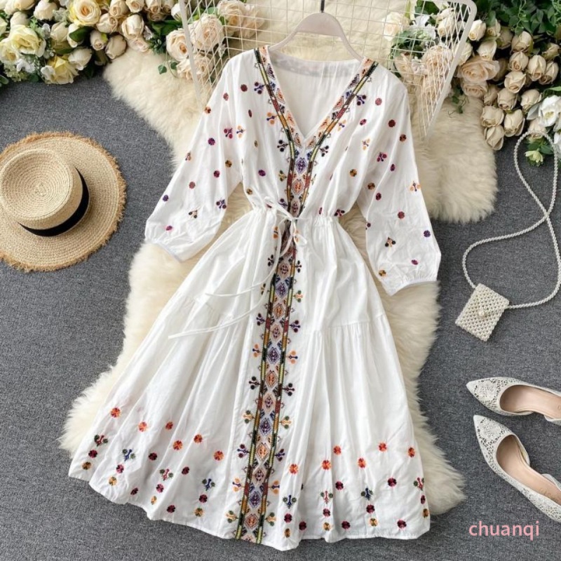 New Bohemian Long Dress Retro Ethnic Style Embroidered V-neck ...