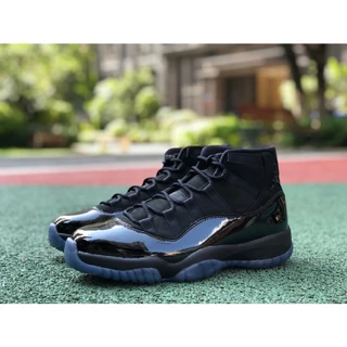 Cap and gown 11s footlocker hotsell