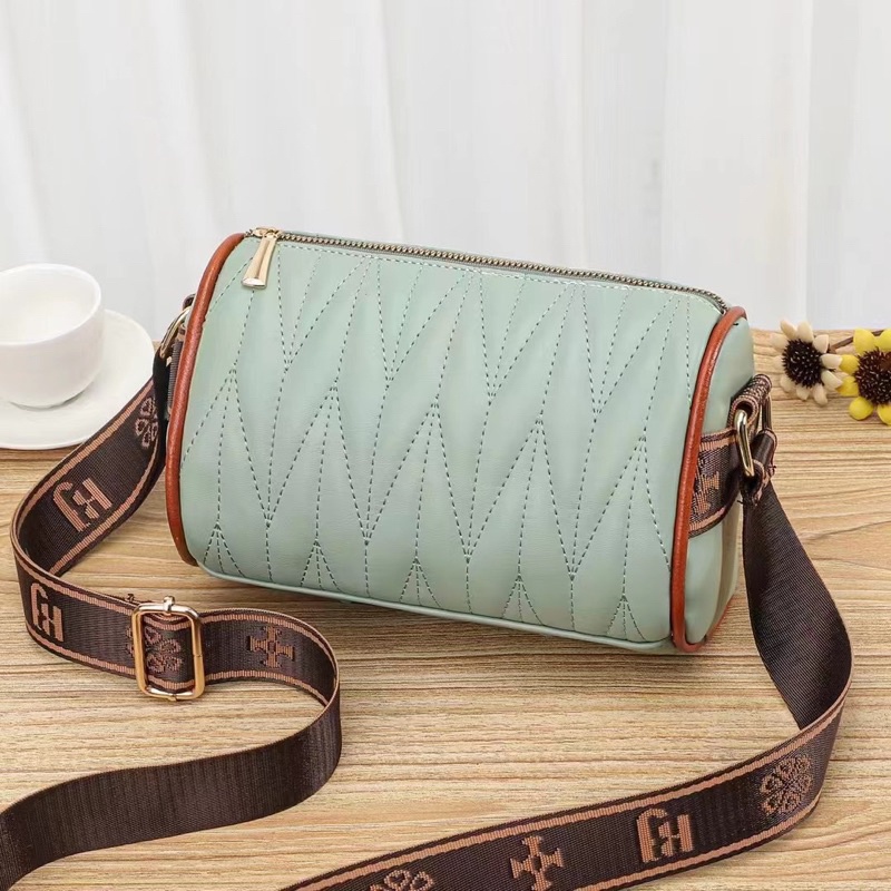 Miss.color Fashionable and versatile candy color barrel shoulder bag ...