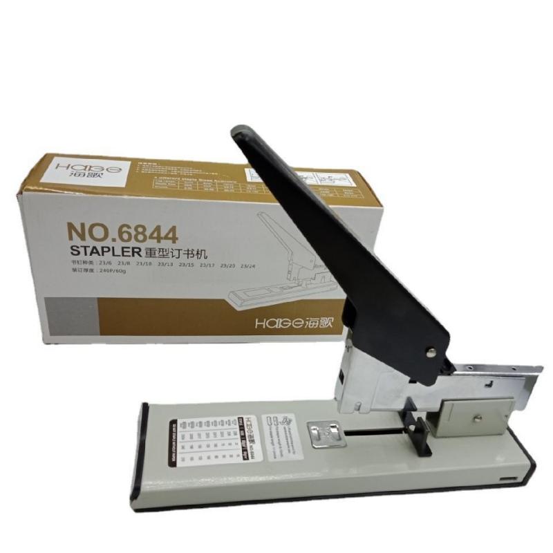 Heavy duty paper clearance stapler