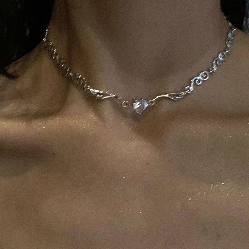 New Super Sparkling Love Diamond Angel Wings Neck Chain Wings White ...