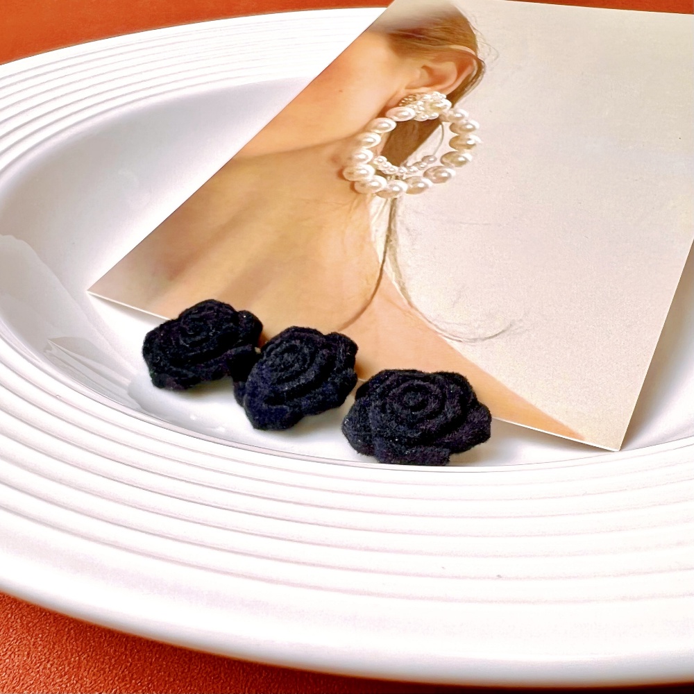 5 Pieces Autumn Winter Clothes Button Flocking Black Rose Flower Button ...